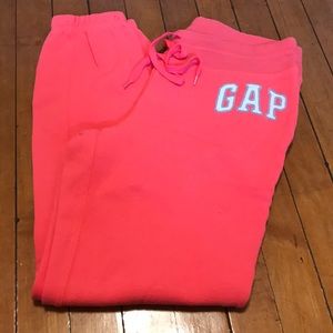 Gap sweat pants, size M.